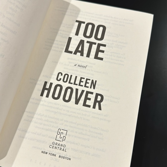 Too Late by Colleen Hoover - Paperback Novel - Picture 8 of 12
